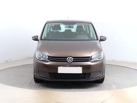 Volkswagen Touran, 2012 - pohled č. 2
