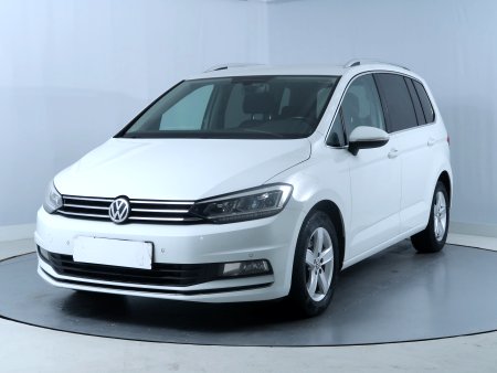 Volkswagen Touran, 2016 - pohled č. 3