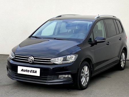 Volkswagen Touran, 2017 - pohled č. 3