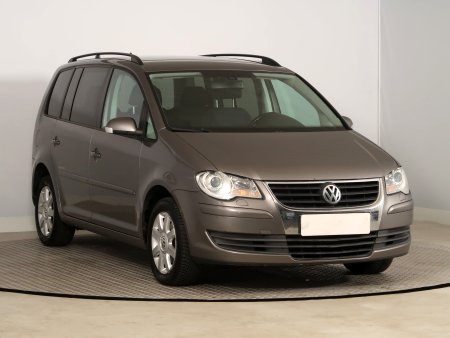 Volkswagen Touran, 2009