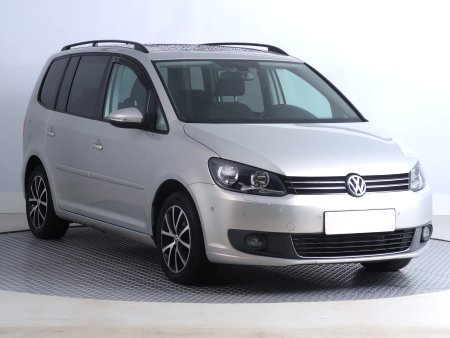 Volkswagen Touran, 2012
