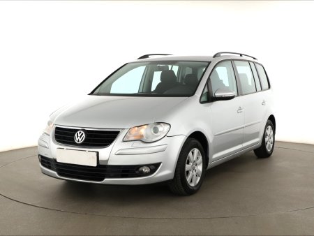 Volkswagen Touran, 2009 - pohled č. 3