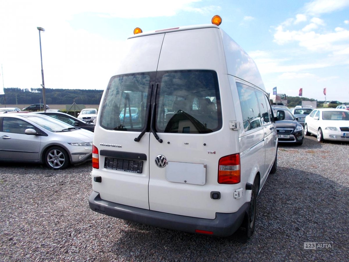 Volkswagen Transporter, 2007 - pohled č. 3