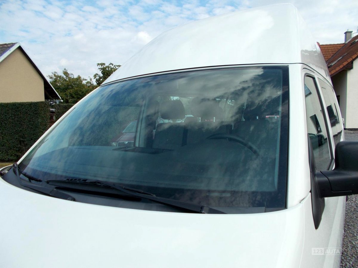 Volkswagen Transporter, 2007 - pohled č. 6