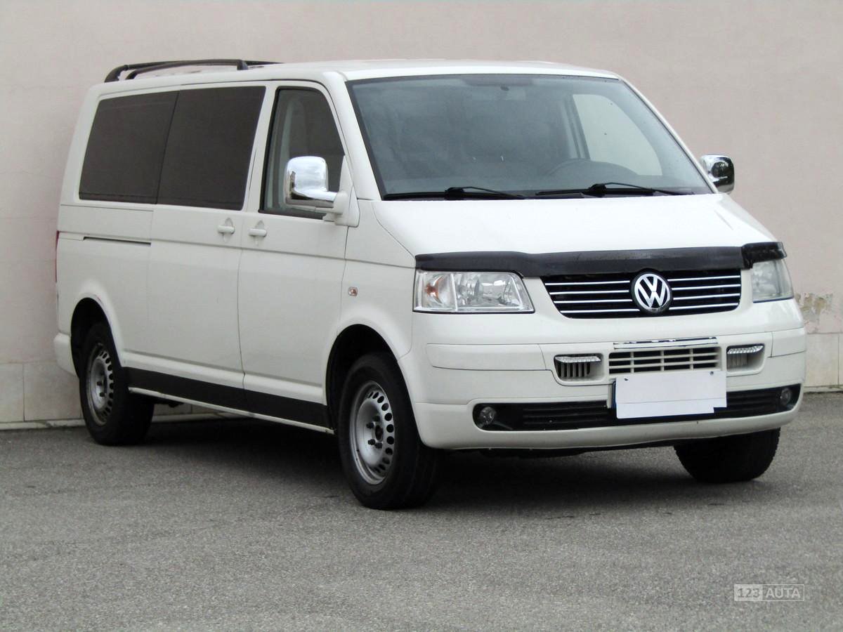 Volkswagen Transporter, 2009 - celkový pohled