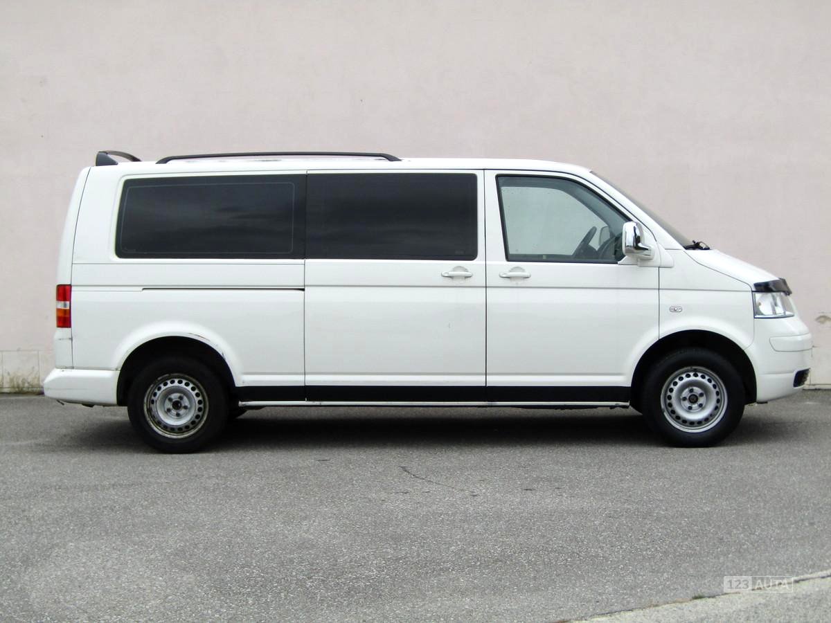 Volkswagen Transporter, 2009 - pohled č. 4