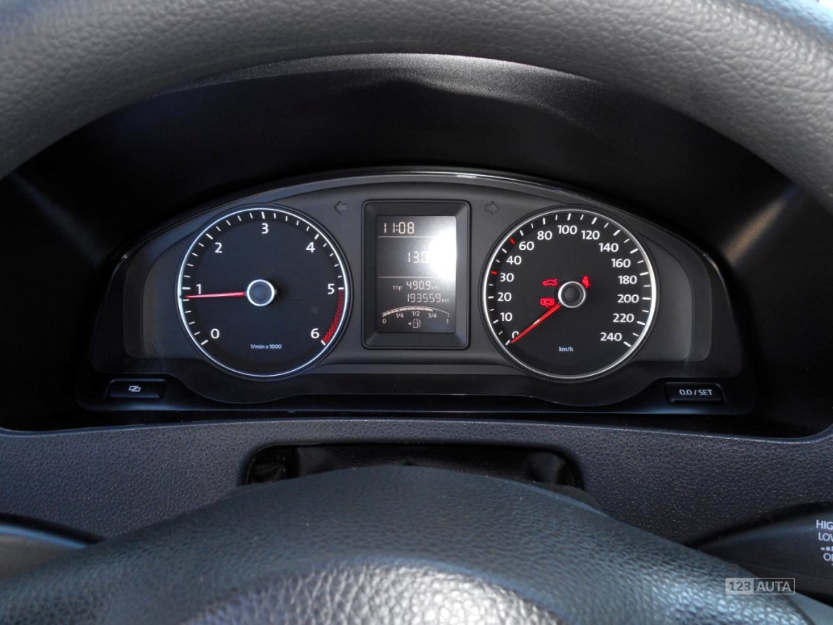 Volkswagen Transporter, 2010 - pohled č. 17