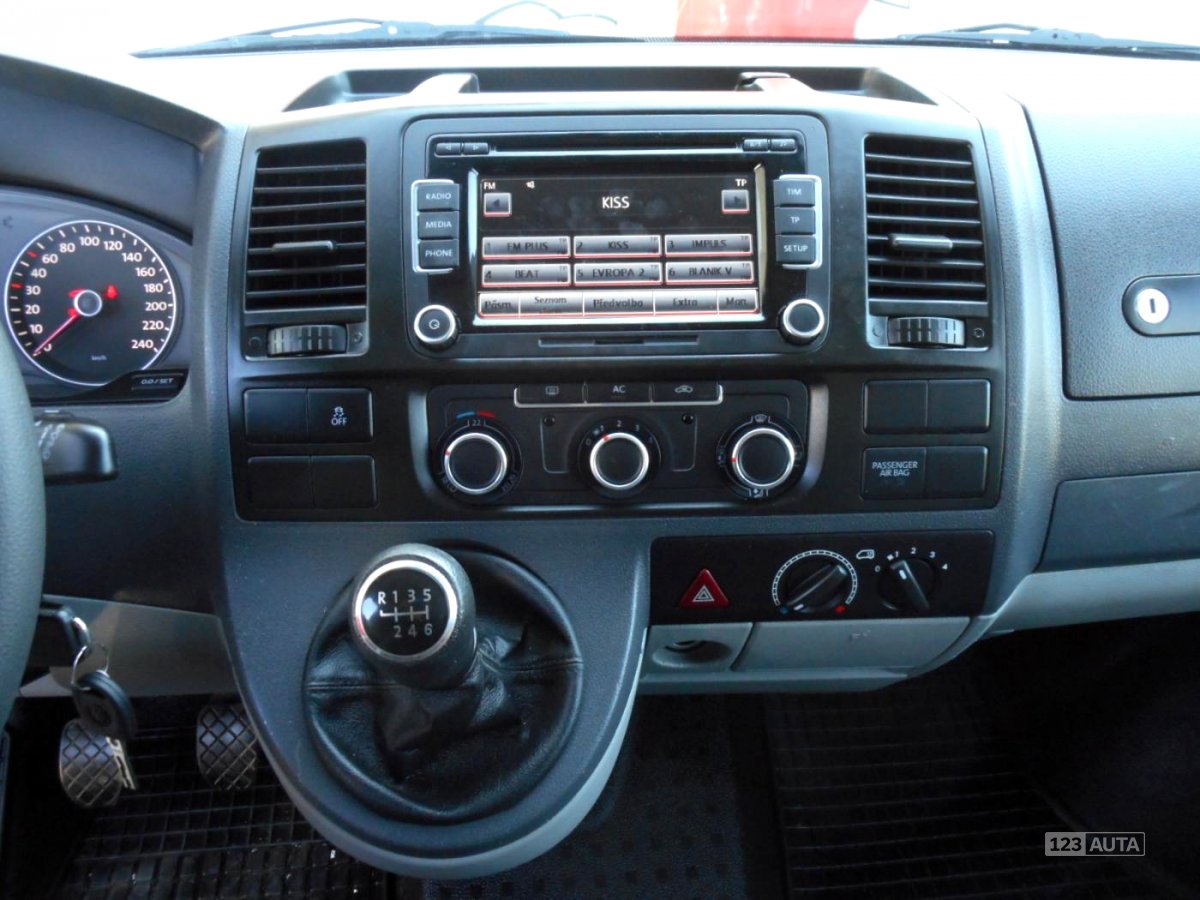 Volkswagen Transporter, 2010 - pohled č. 18