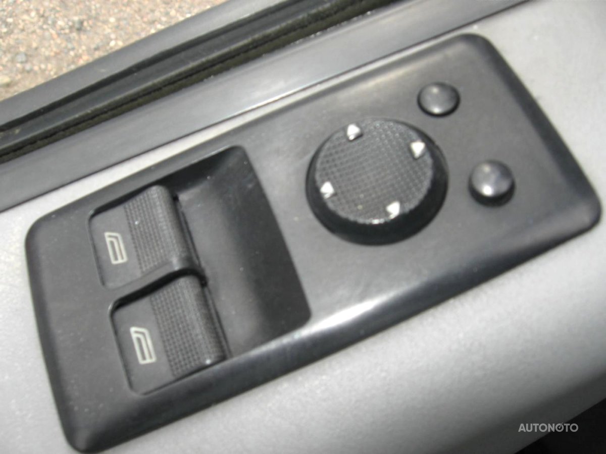 Volkswagen Transporter, 1997 - pohled č. 10