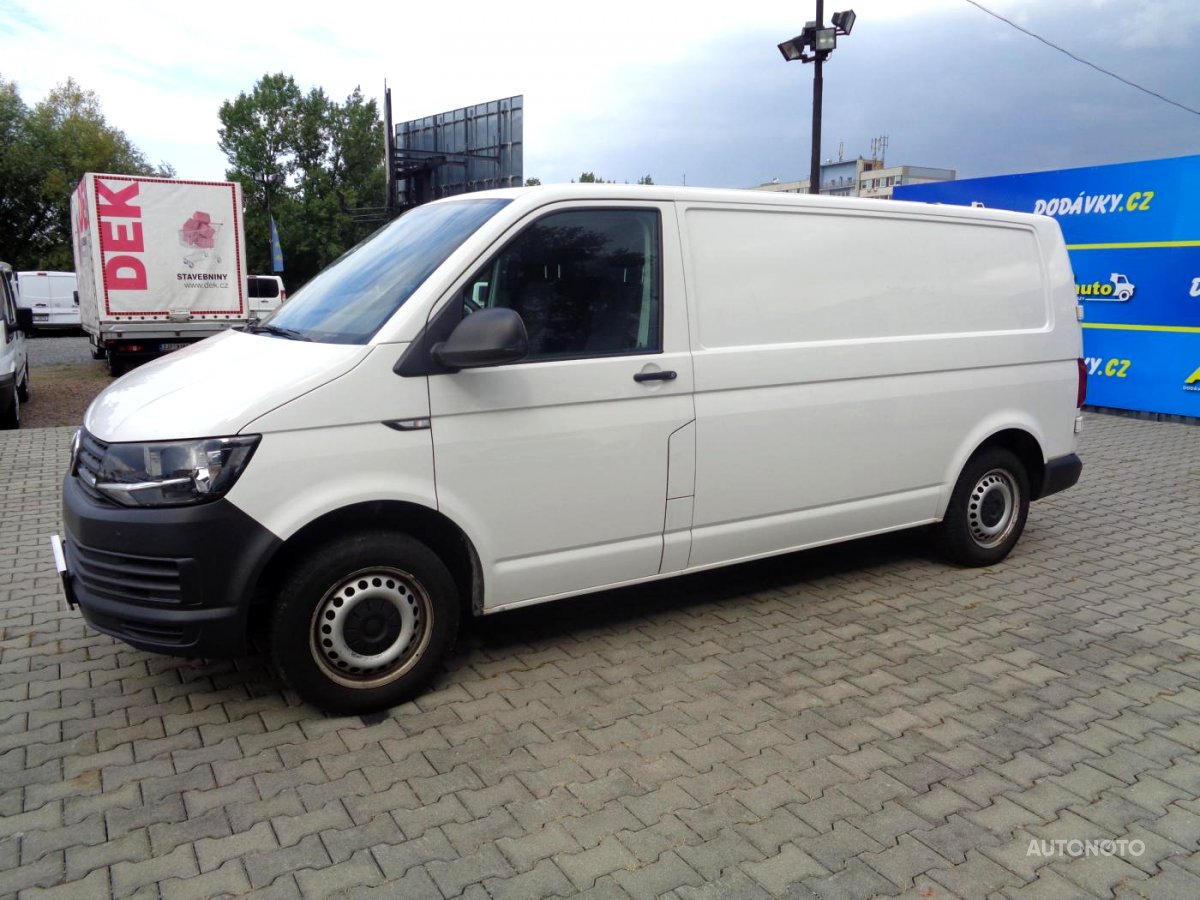Volkswagen Transporter, 2016 - pohled č. 3