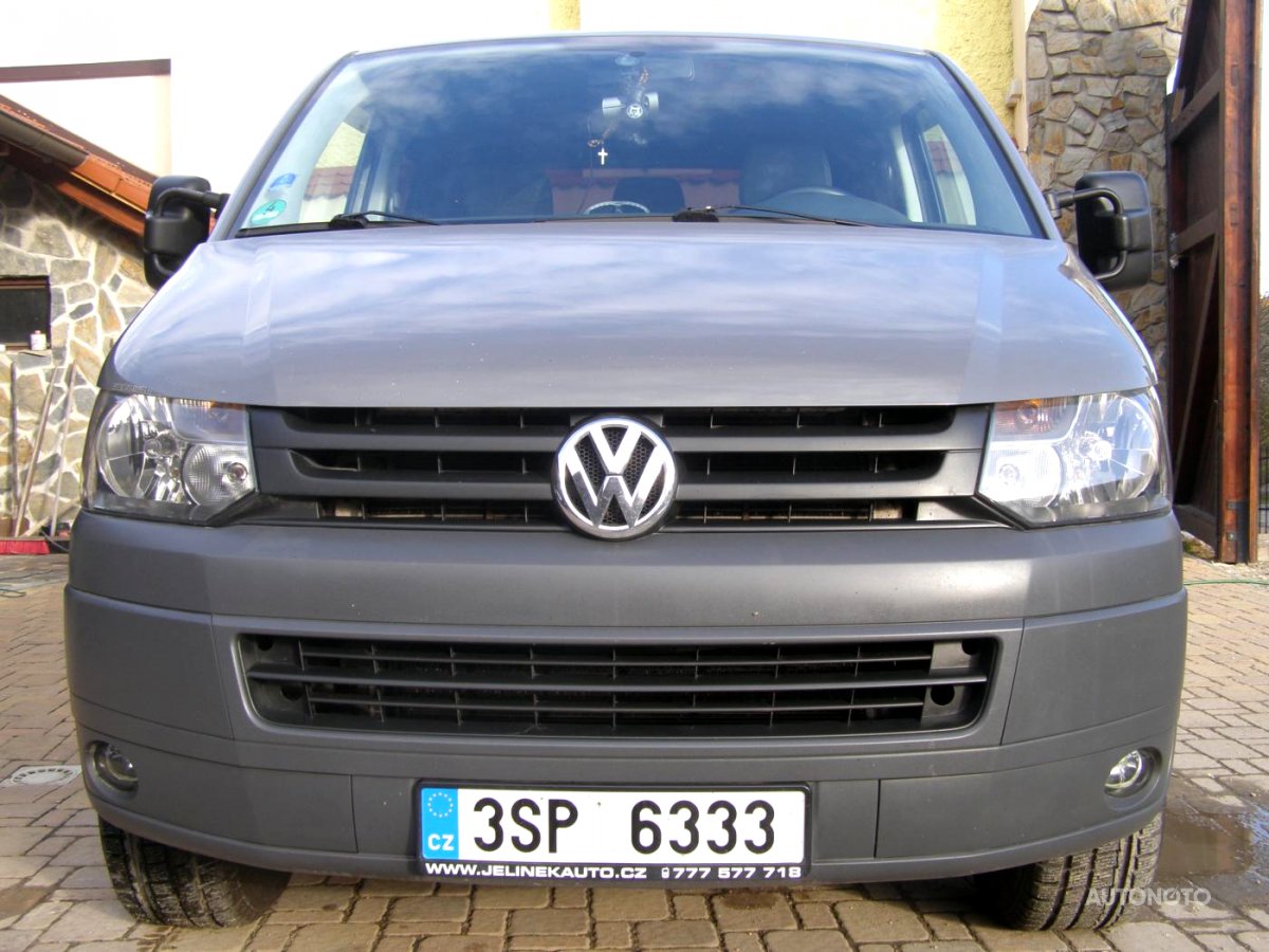 Volkswagen Transporter, 2010 - pohled č. 2