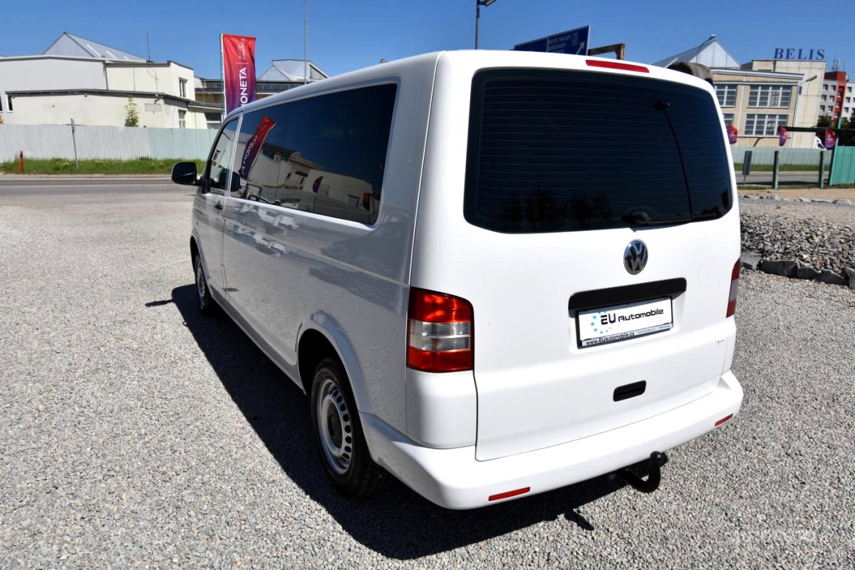 Volkswagen Transporter, 2011 - pohled č. 3