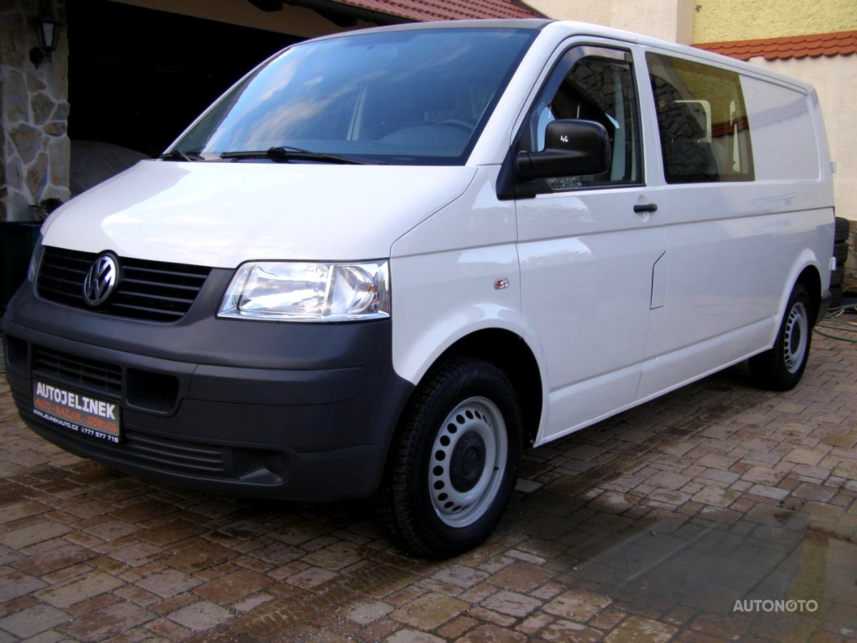 Volkswagen Transporter, 2009 - celkový pohled