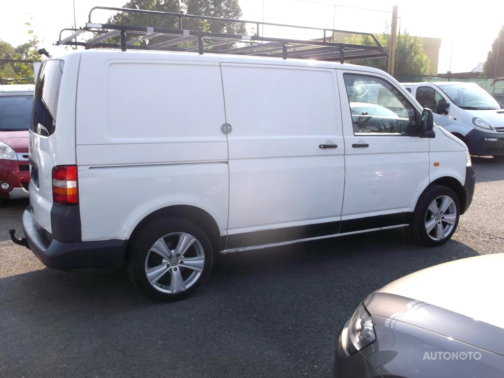 Volkswagen Transporter, 2006 - pohled č. 3