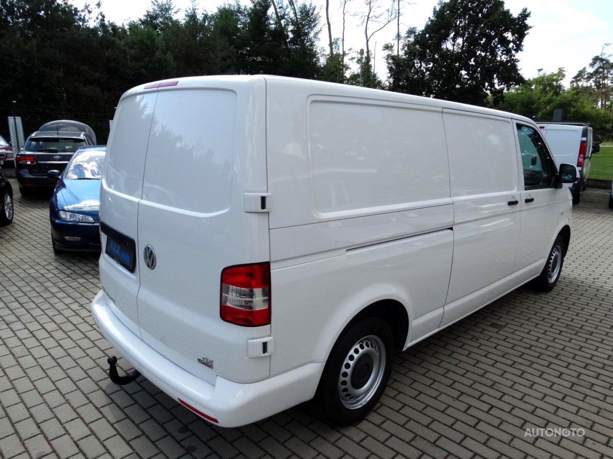 Volkswagen Transporter, 2013 - pohled č. 2