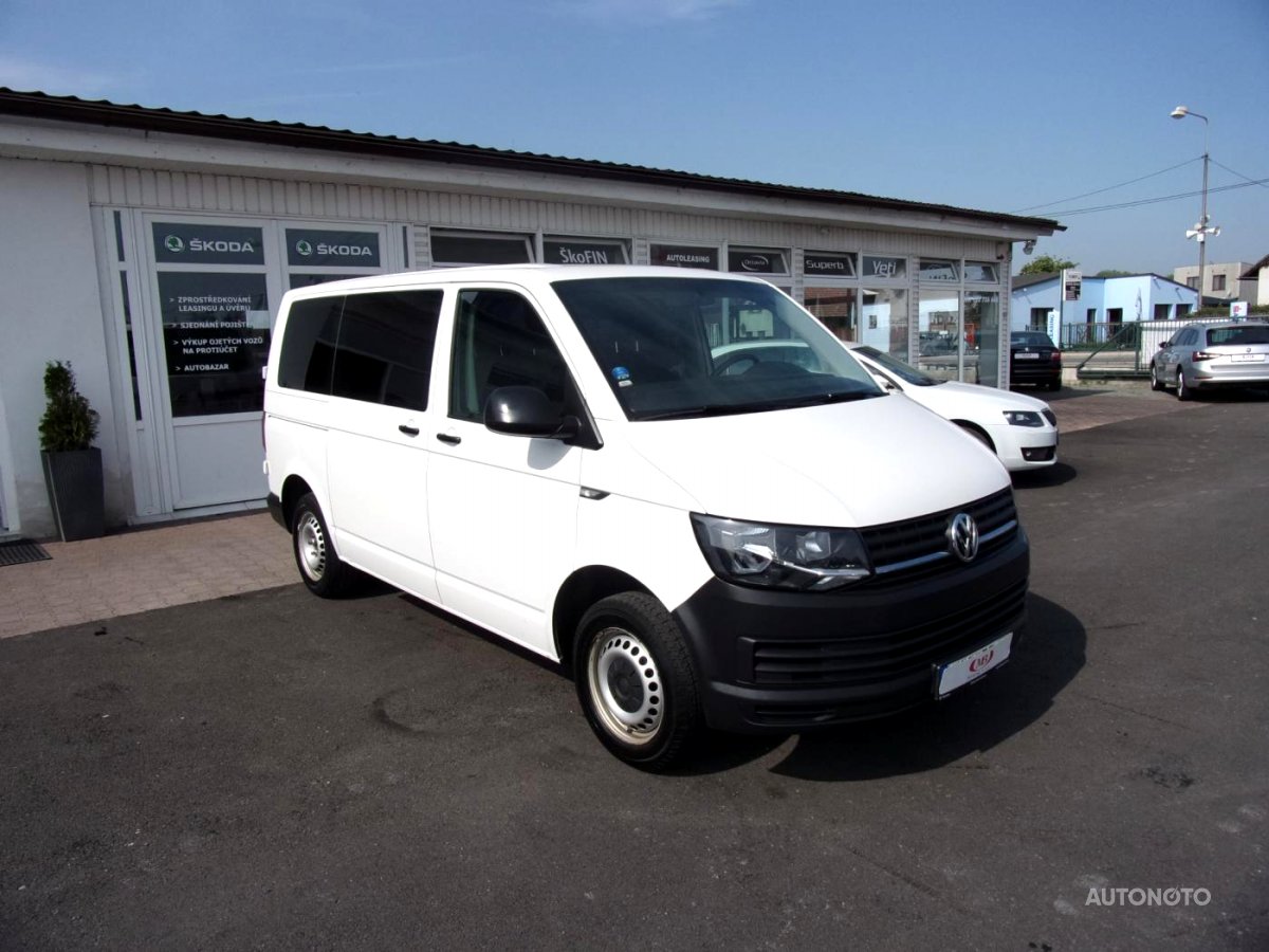 Volkswagen Transporter, 2016 - celkový pohled