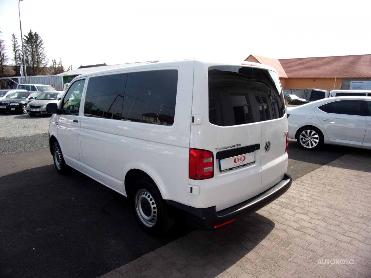 Volkswagen Transporter, 2016 - pohled č. 3