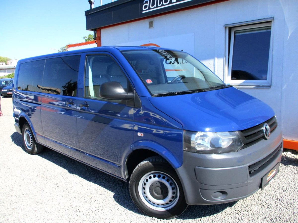 Volkswagen Transporter, 2011 - celkový pohled