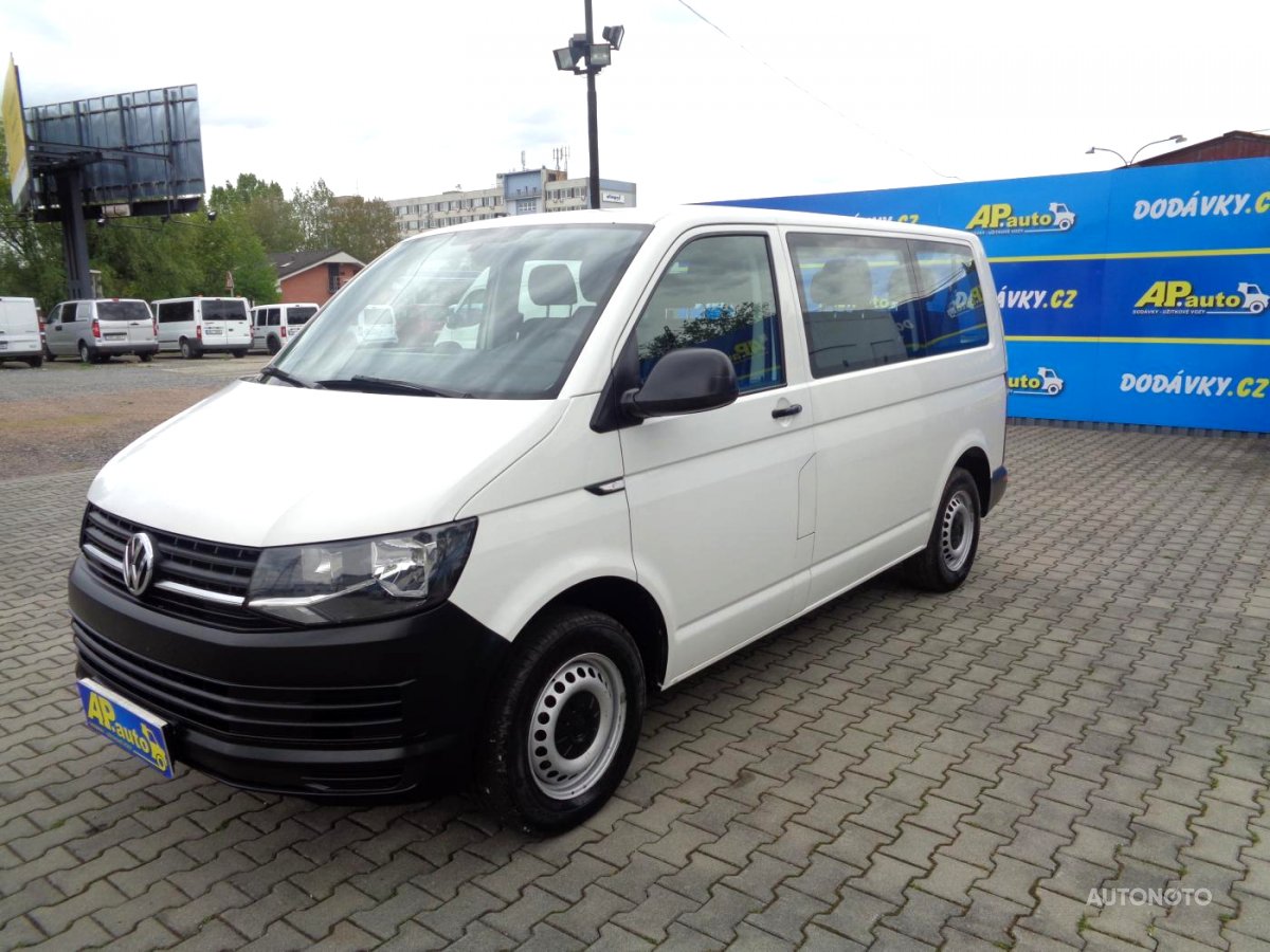 Volkswagen Transporter, 2015 - pohled č. 3