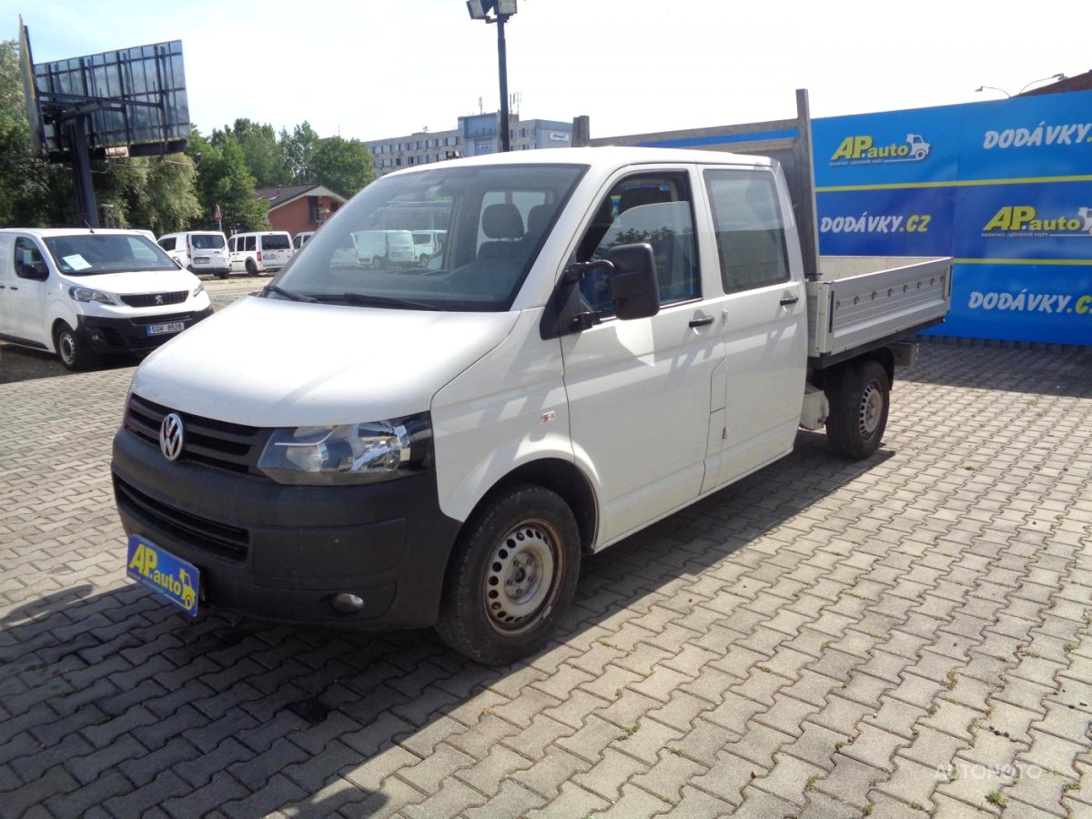 Volkswagen Transporter, 2014 - pohled č. 3