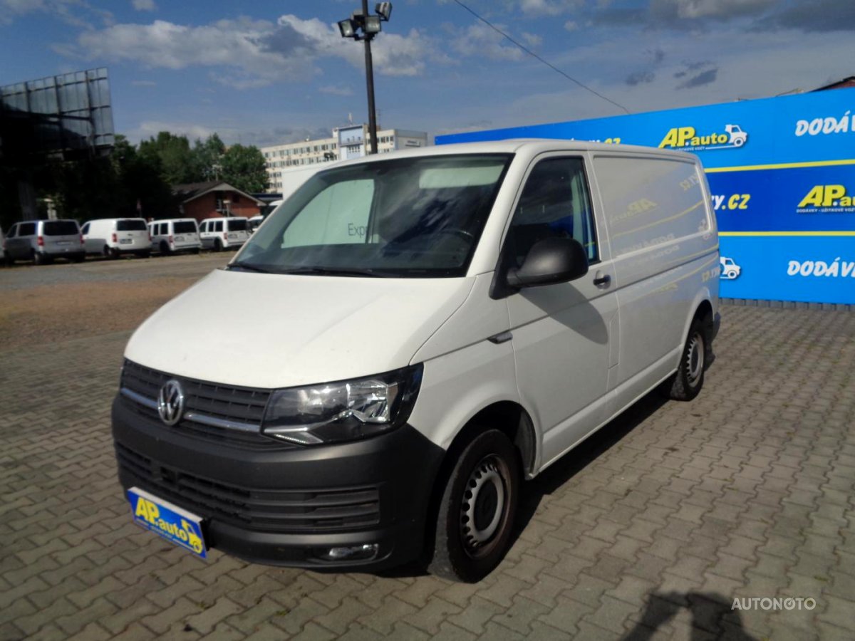 Volkswagen Transporter, 2018 - pohled č. 2