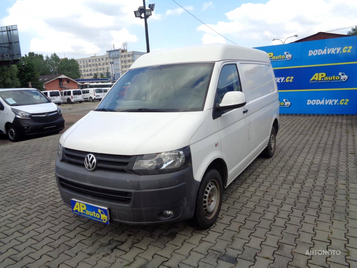 Volkswagen Transporter, 2012 - pohled č. 2