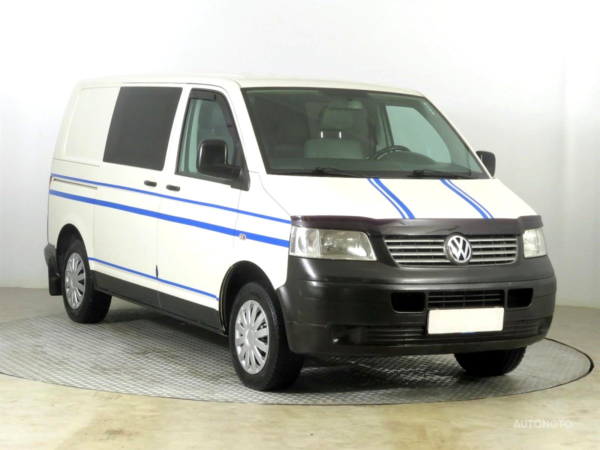 Volkswagen Transporter, 2009 - celkový pohled
