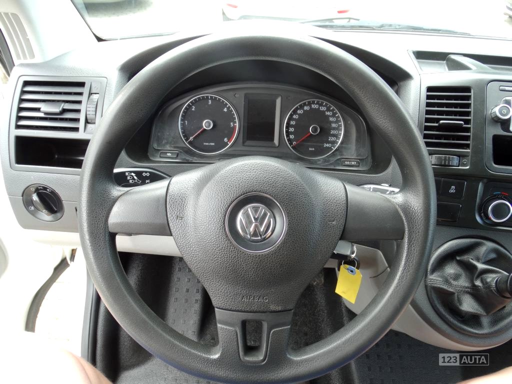 Volkswagen Transporter, 2011 - pohled č. 10