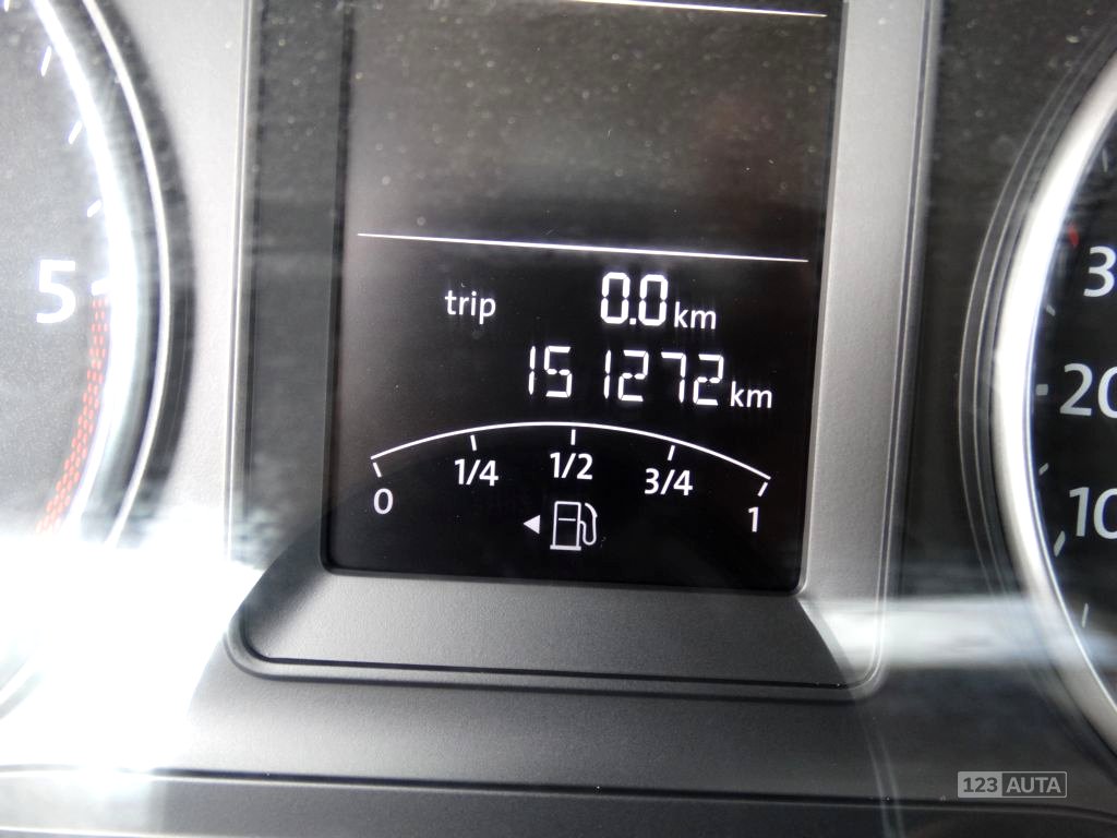 Volkswagen Transporter, 2011 - pohled č. 9