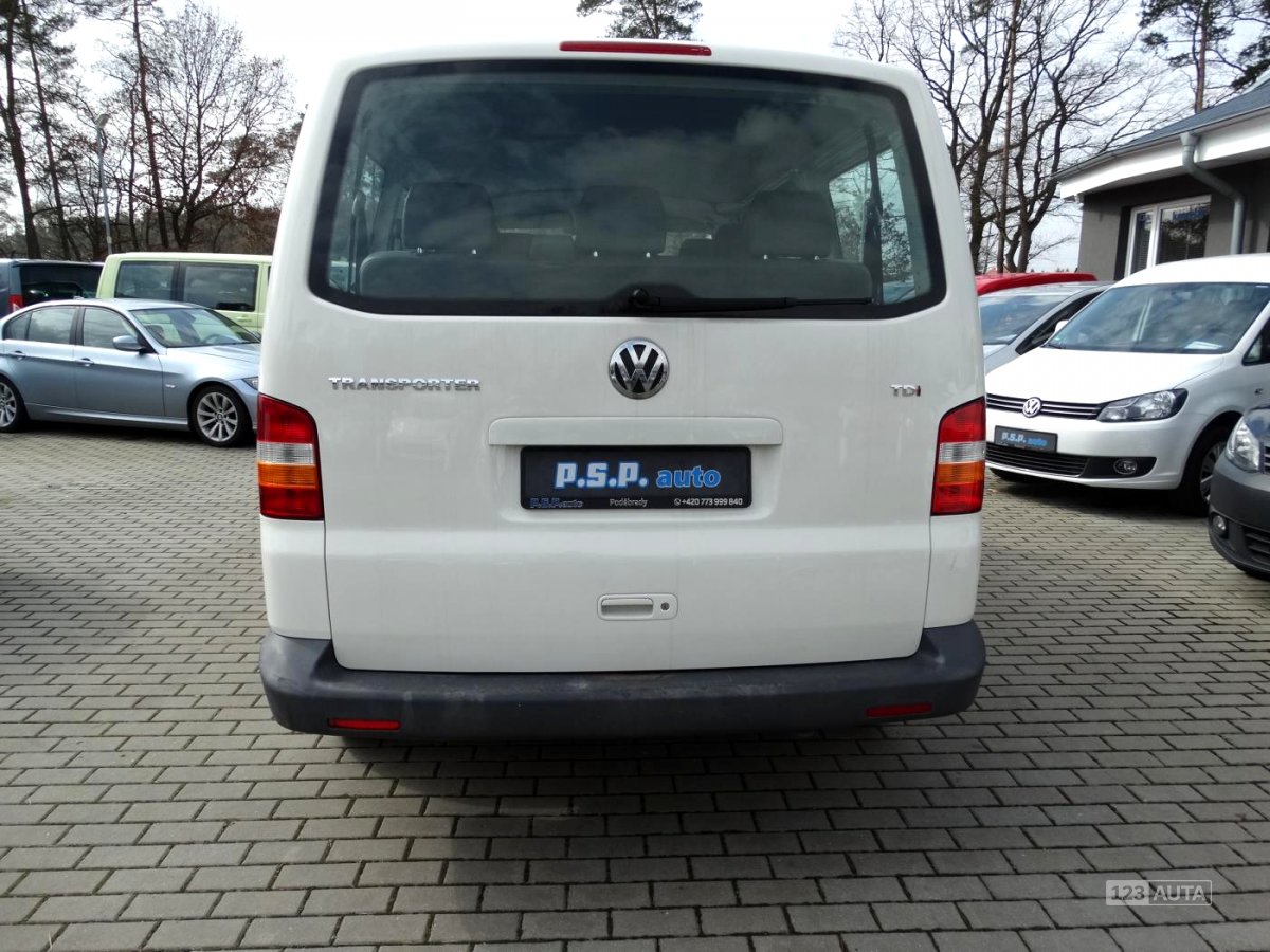 Volkswagen Transporter, 2008 - pohled č. 7