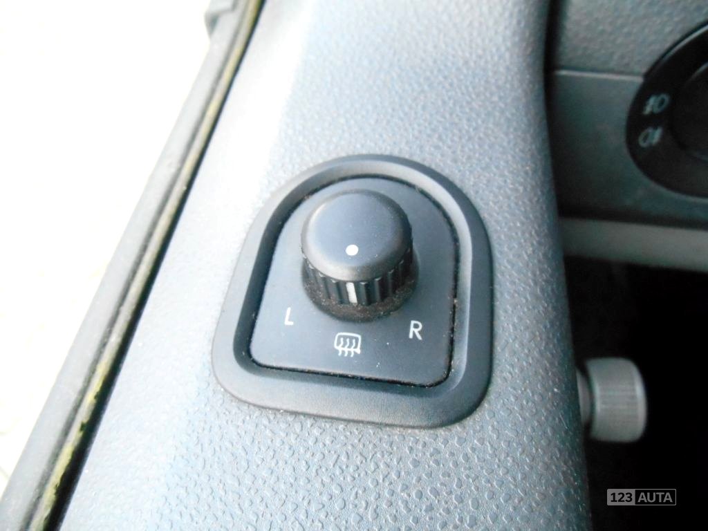 Volkswagen Transporter, 2006 - pohled č. 13