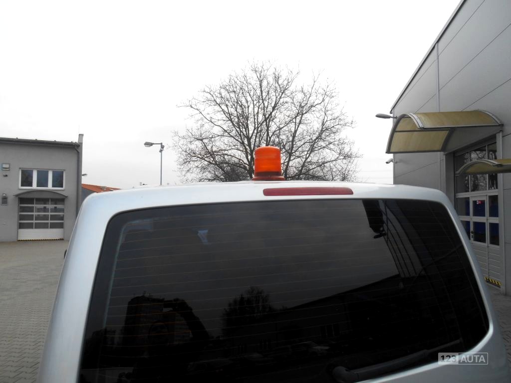 Volkswagen Transporter, 2006 - pohled č. 9