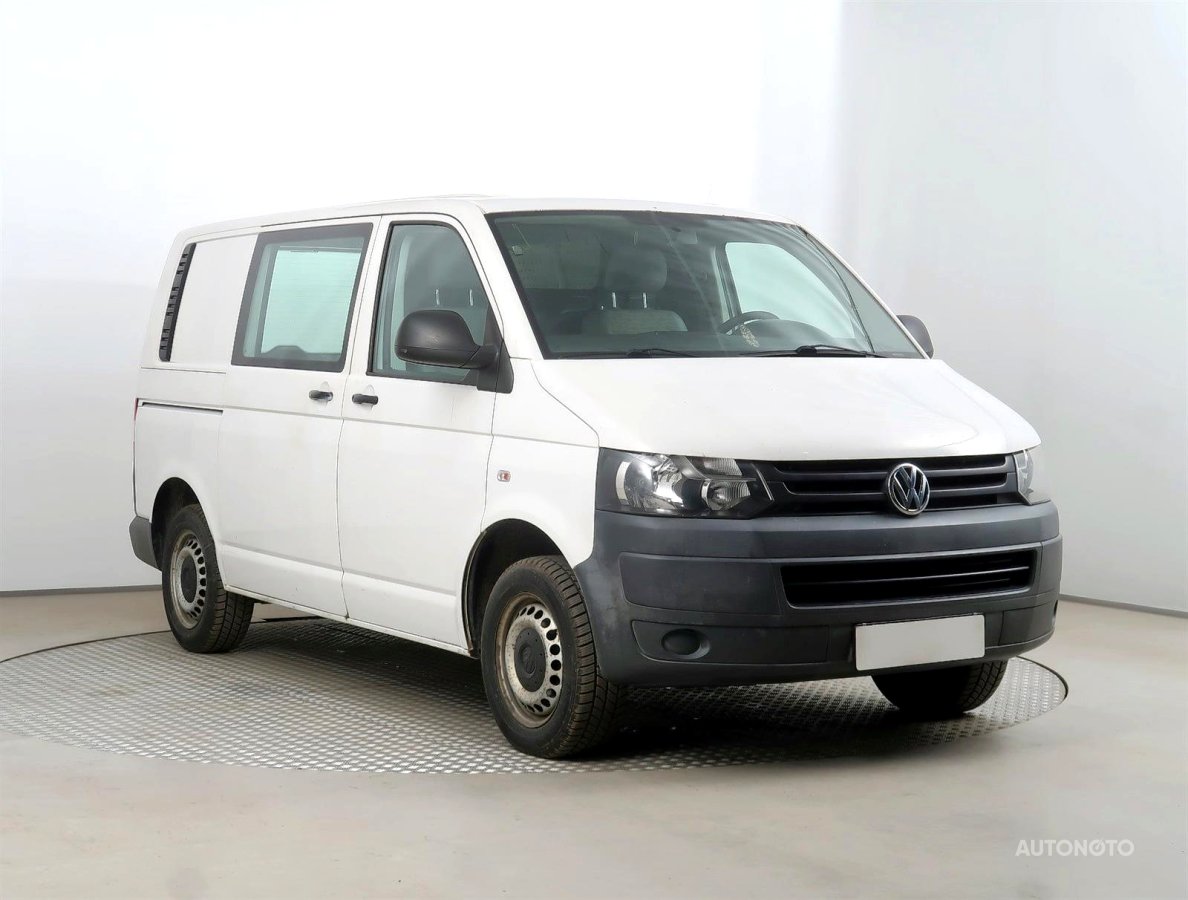 Volkswagen Transporter, 2010 - celkový pohled