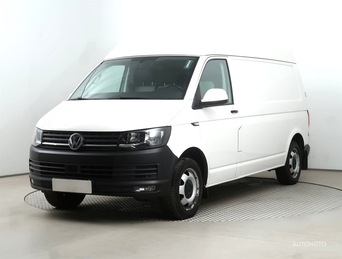 Volkswagen Transporter, 2016 - pohled č. 3