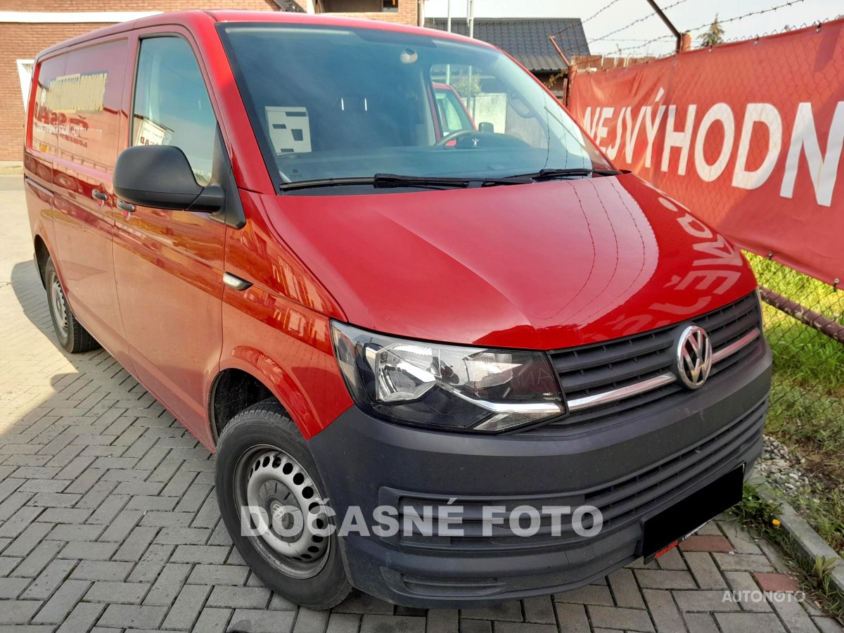 Volkswagen Transporter, 2017 - celkový pohled
