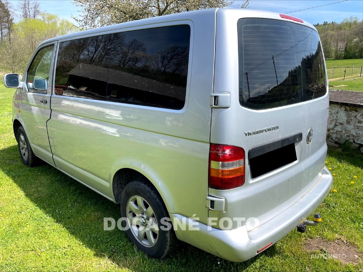 Volkswagen Transporter, 2004 - pohled č. 2
