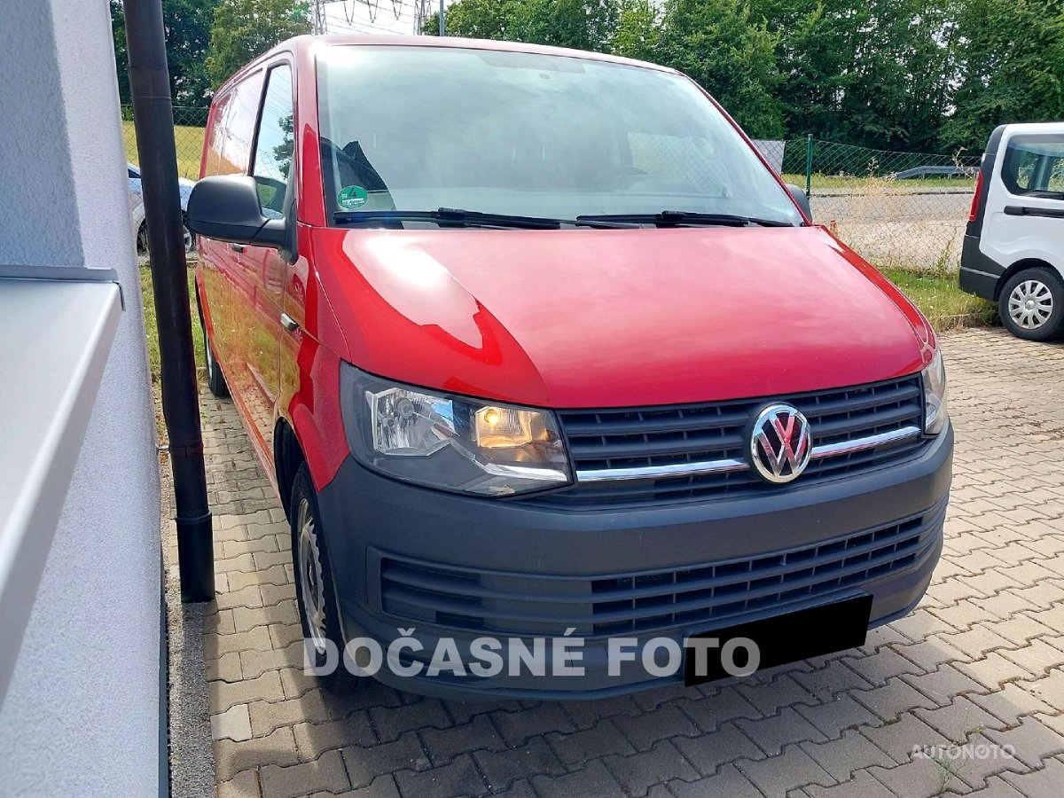 Volkswagen Transporter, 2017 - celkový pohled