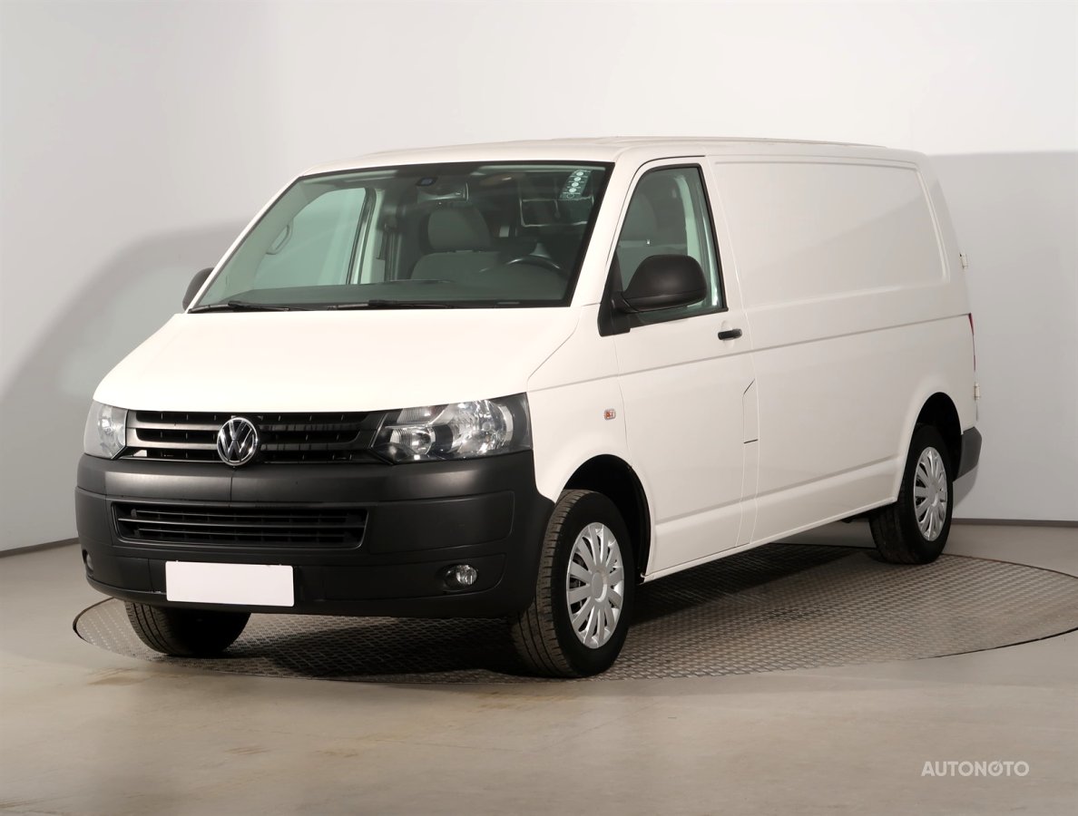 Volkswagen Transporter, 2015 - pohled č. 3