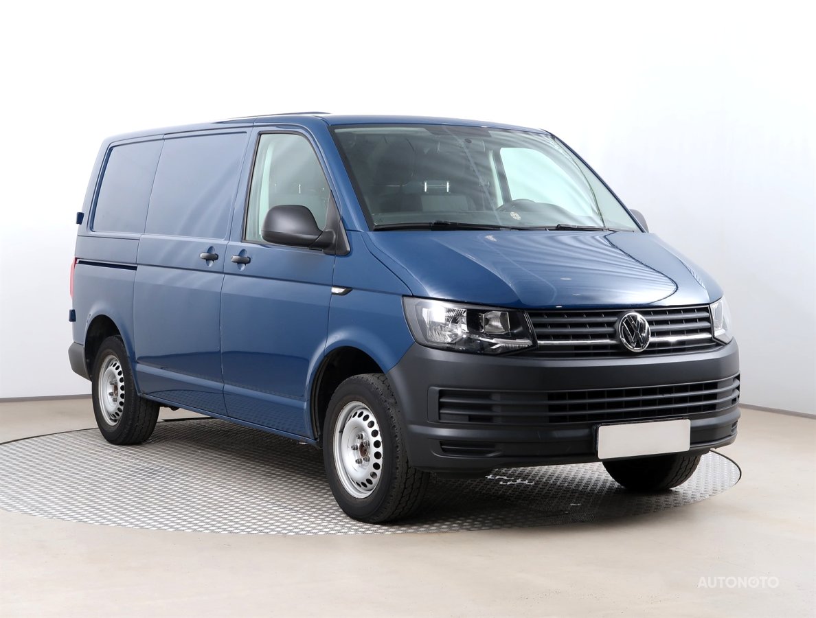 Volkswagen Transporter, 2018 - celkový pohled