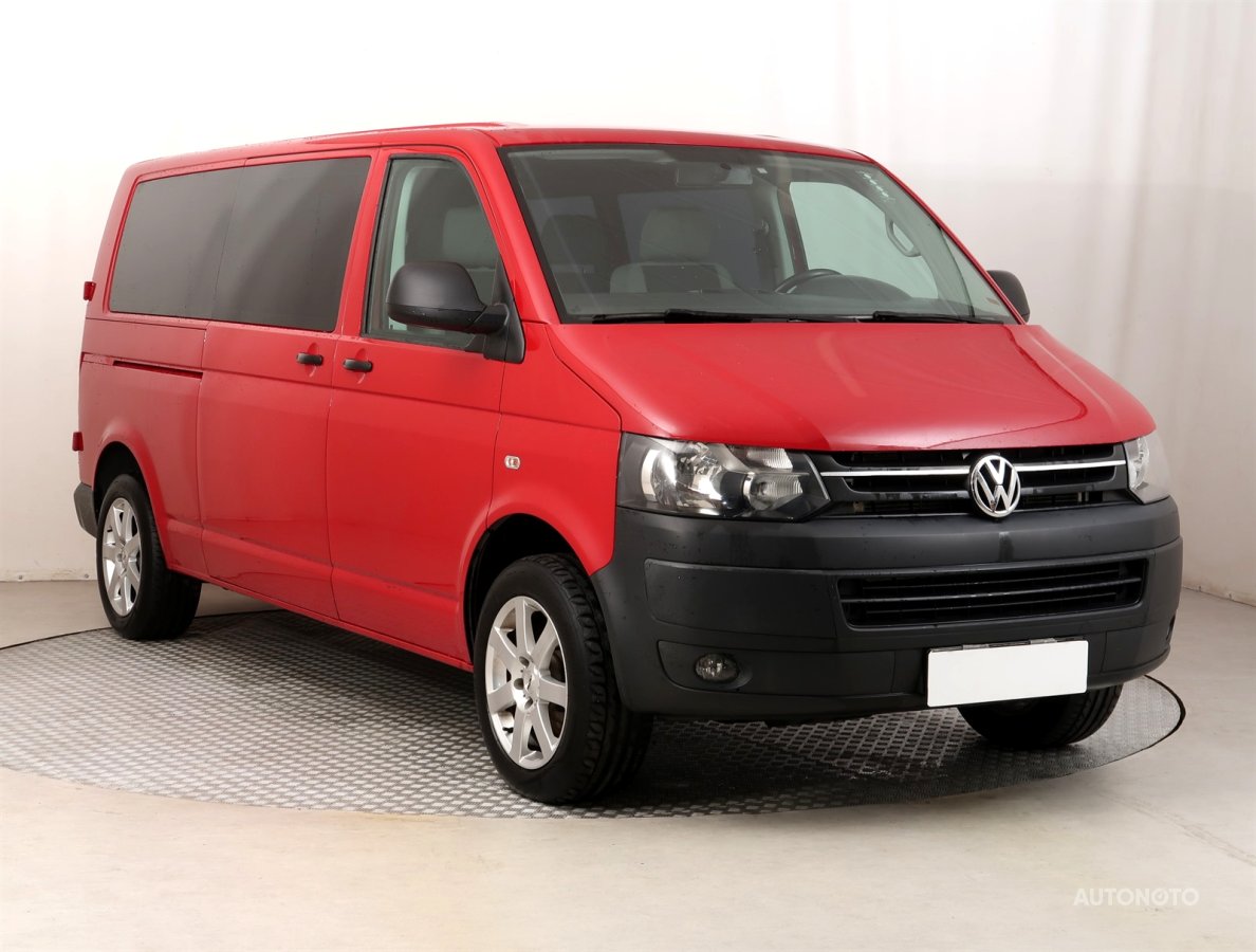 Volkswagen Transporter, 2015 - celkový pohled