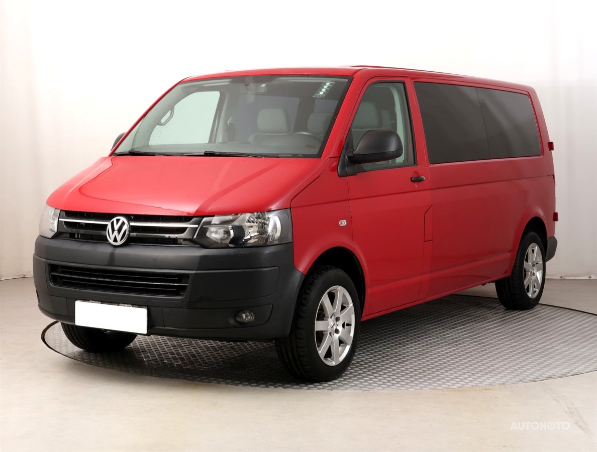 Volkswagen Transporter, 2015 - pohled č. 3