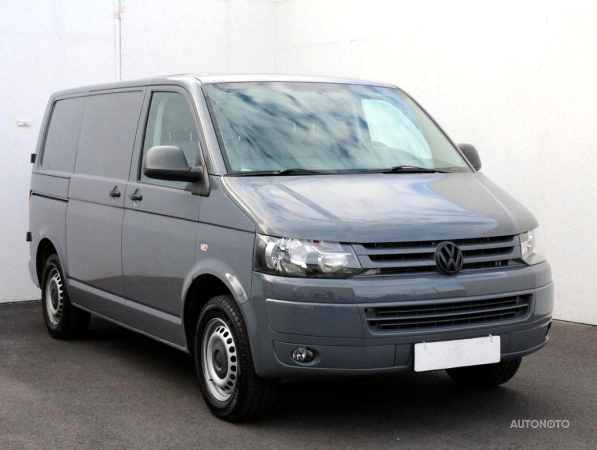 Volkswagen Transporter, 2014 - celkový pohled