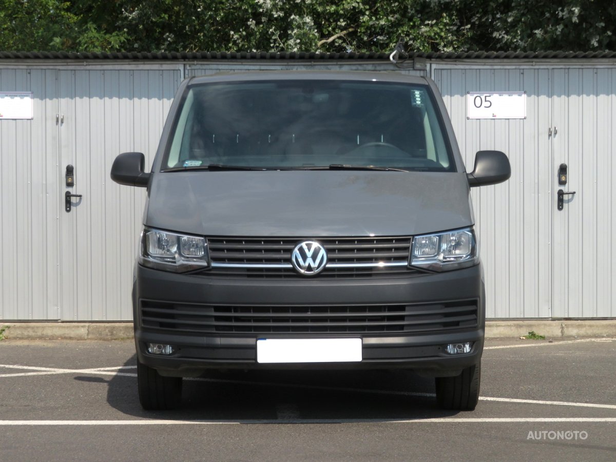 Volkswagen Transporter, 2019 - pohled č. 2
