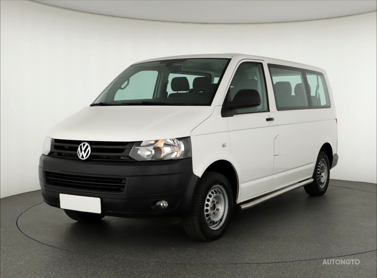 Volkswagen Transporter, 2015 - pohled č. 3