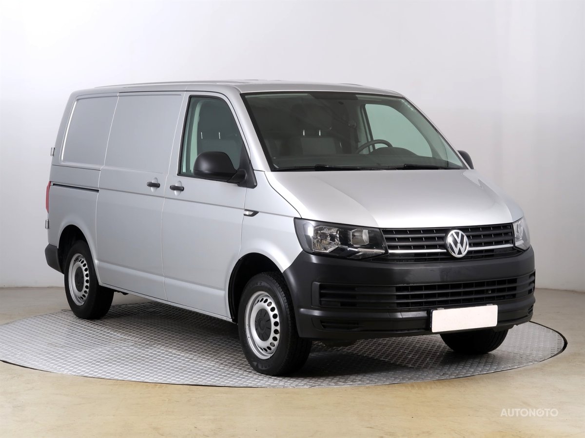 Volkswagen Transporter, 2019 - celkový pohled