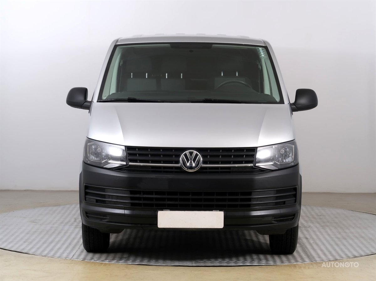 Volkswagen Transporter, 2019 - pohled č. 2