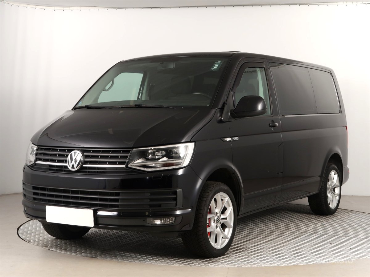 Volkswagen Transporter, 2015 - pohled č. 3