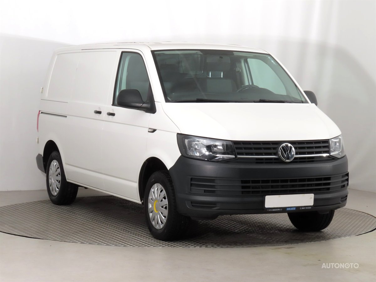 Volkswagen Transporter, 2018 - celkový pohled
