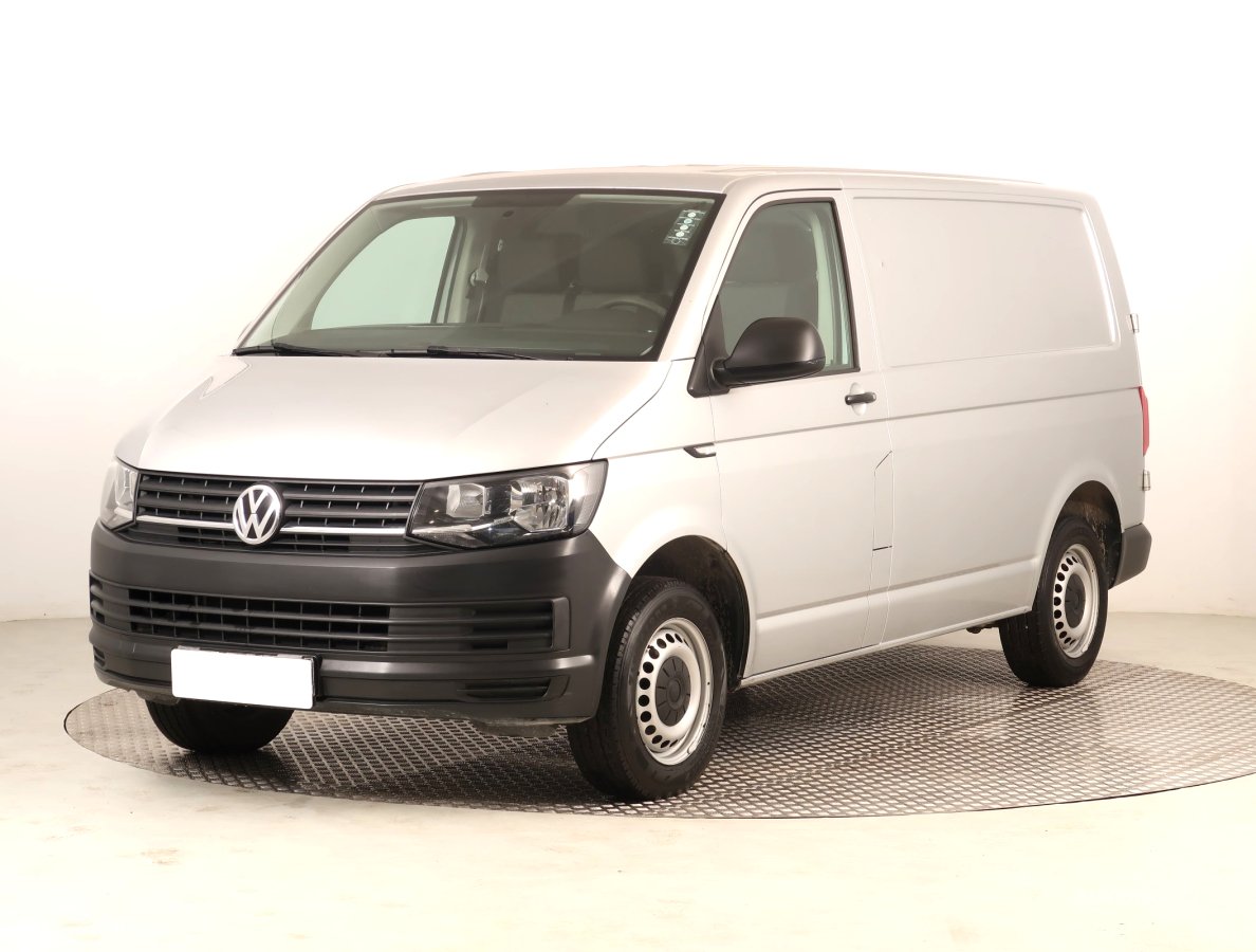 Volkswagen Transporter, 2018 - pohled č. 3