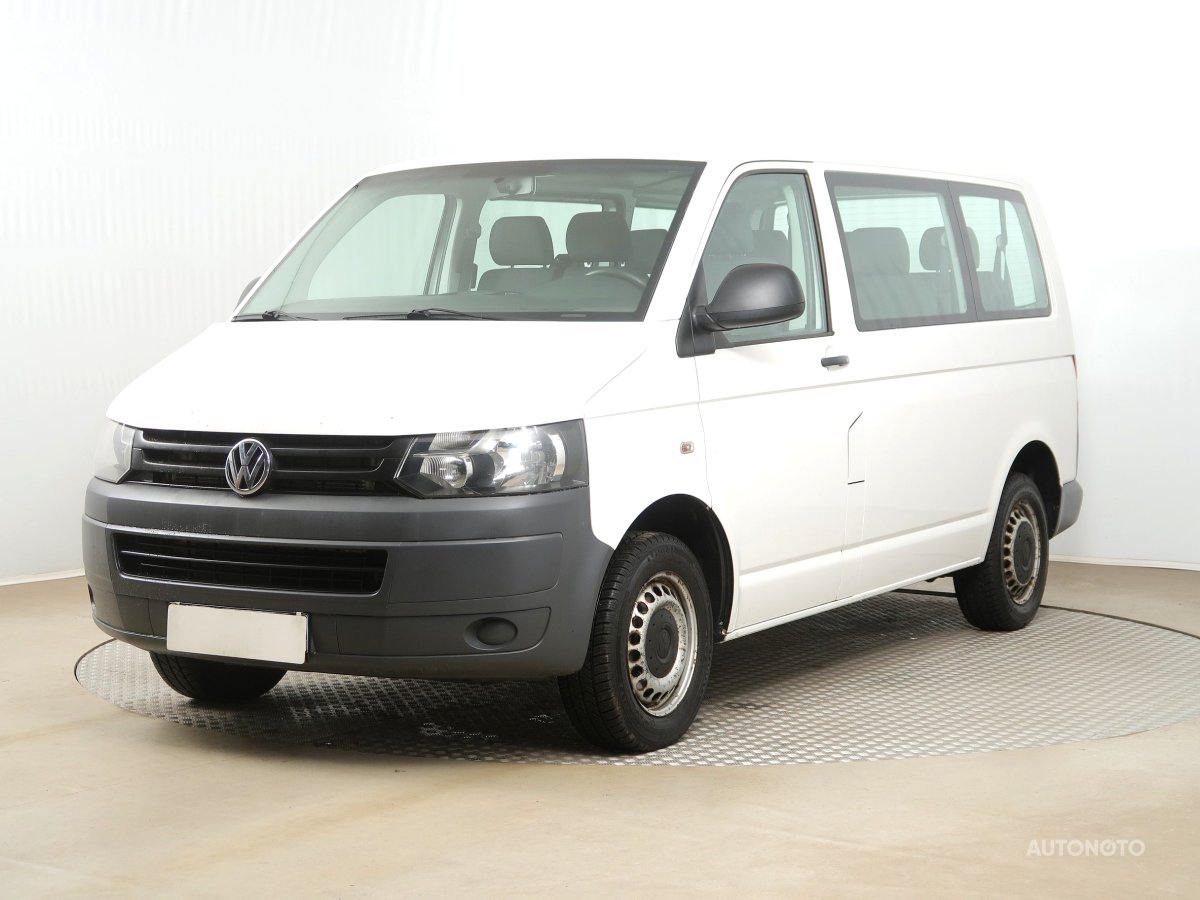 Volkswagen Transporter, 2010 - pohled č. 3